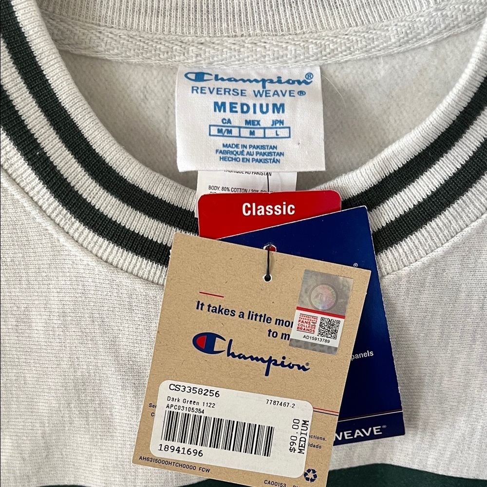 Champion White and Green Crewneck Sweater - Picture 3 of 4